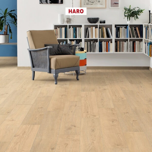 533122_haro_laminatboden_landhausdiele_4v_eiche_portland_puro_authentic_01