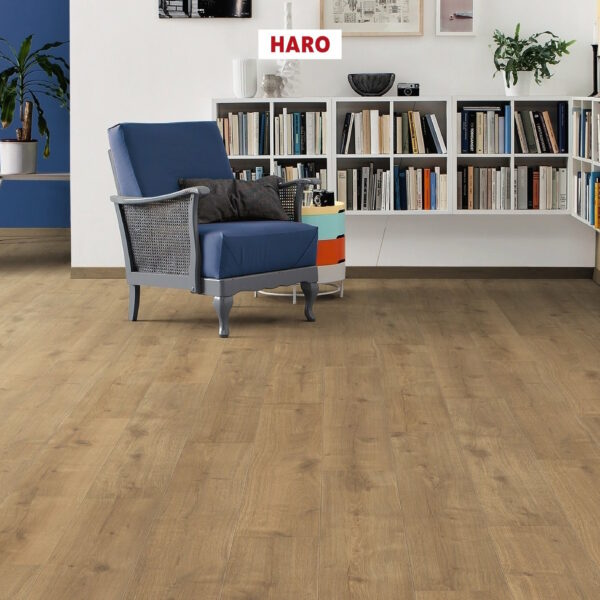 538649_haro_laminatboden_landhausdiele_4v_eiche_savona_natur_soft_matt_01