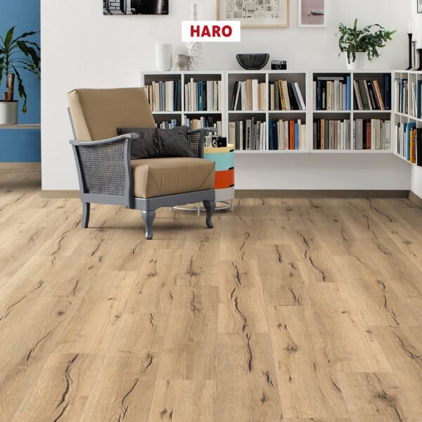 538920_haro_laminatboden_landhausdiele_4v_eiche_italica_creme_authentic_01