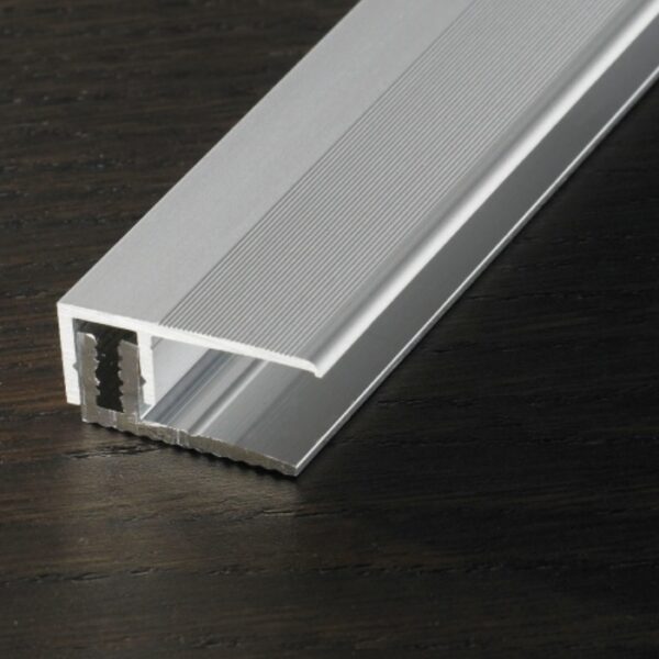 33520_33820_Provario_Universal_Abschlussprofil_silber_elox