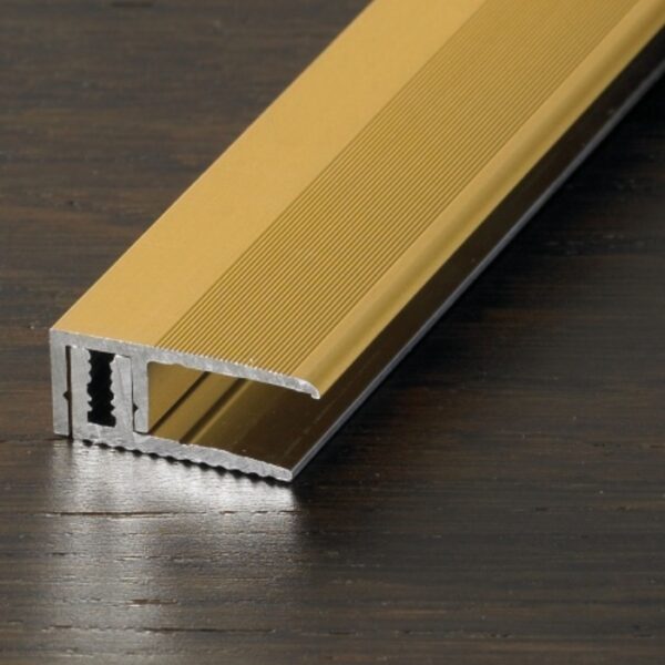 33521_33821_Provario_Universal_Abschlussprofil_gold_elox