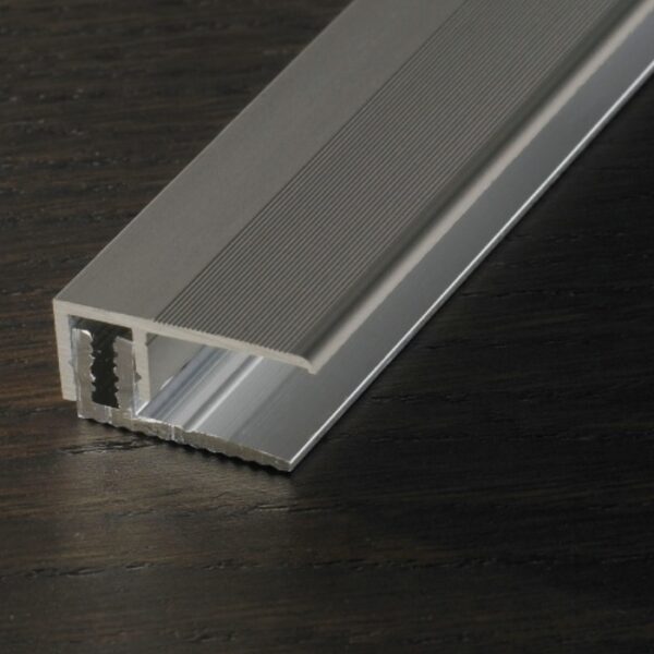 33522_33822_Provario_Universal_Abschlussprofil_bronze_elox