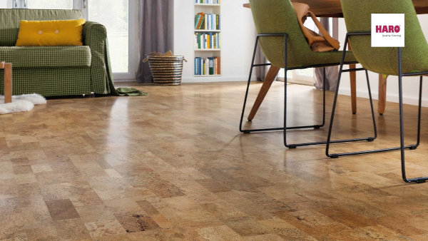 Korkboden bei Forstparkett