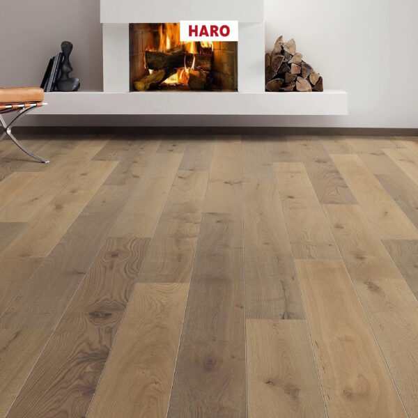 539943_HARO_Parkett_2500_Landhausdiele_Eiche_samtbraun_Universal_2V_naturalin_01